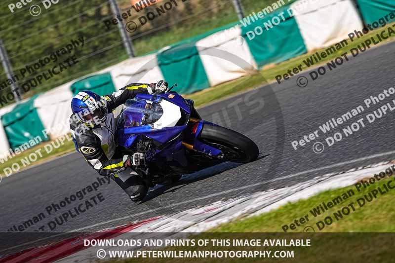 enduro digital images;event digital images;eventdigitalimages;mallory park;mallory park photographs;mallory park trackday;mallory park trackday photographs;no limits trackdays;peter wileman photography;racing digital images;trackday digital images;trackday photos